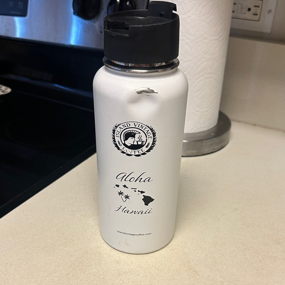 Hydro Flask White Bottle with Black Lid from Island Vintage Coffee in Hawaii